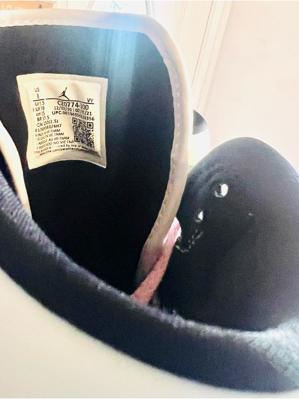 Rare Air Jordan 1 Mid SE Dutch Green Pink Christian Dior Sneakers 8 - Picture 6 of 6